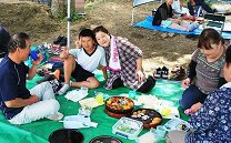 昼食風景－Ⅲ